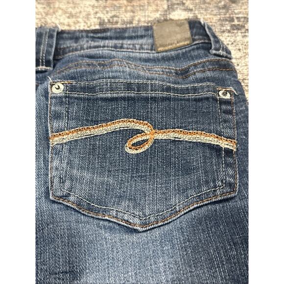 Justice Girls Size 14R Mid Rise Straight Jeans Medium Wash 5 Pockets Free Ship - Picture 16 of 16